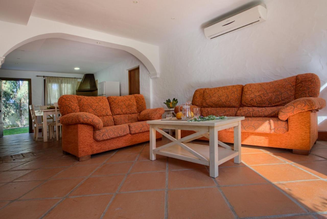One-Bedroom Apartment Garden View