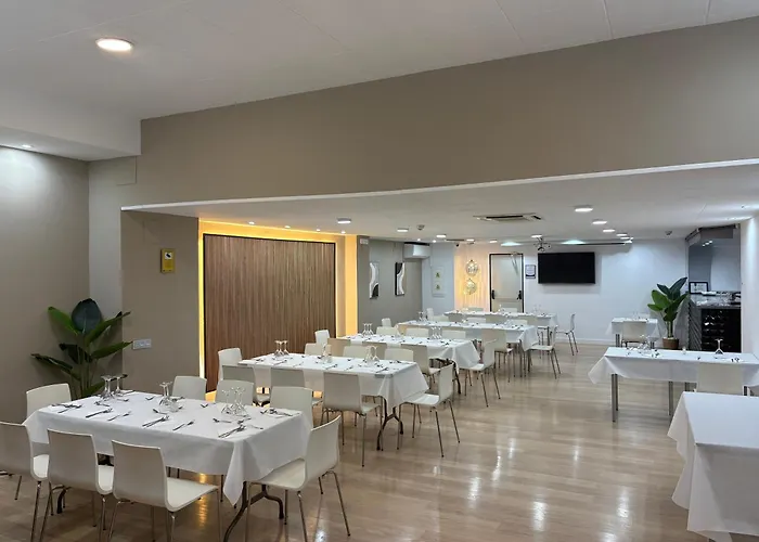 Hotel Familia Conde