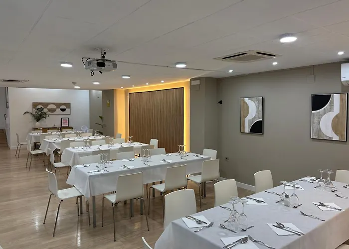 Hotel Familia Conde